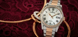 معرفی 10 مدل "ساعت نگین دار زنانه" شیک از برندهای نام‌دار