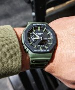 عکس ساعت مچی مردانه کاسیو (CASIO) جی شاک مدل GA-2110SU-3ADR