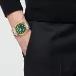 ساعت مچی مردانه ورساچه (VERSACE) مدل V VVE8E00524