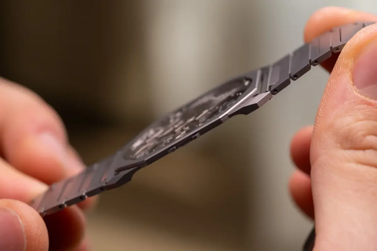 آشنایی با نازک ترین ساعت جهان