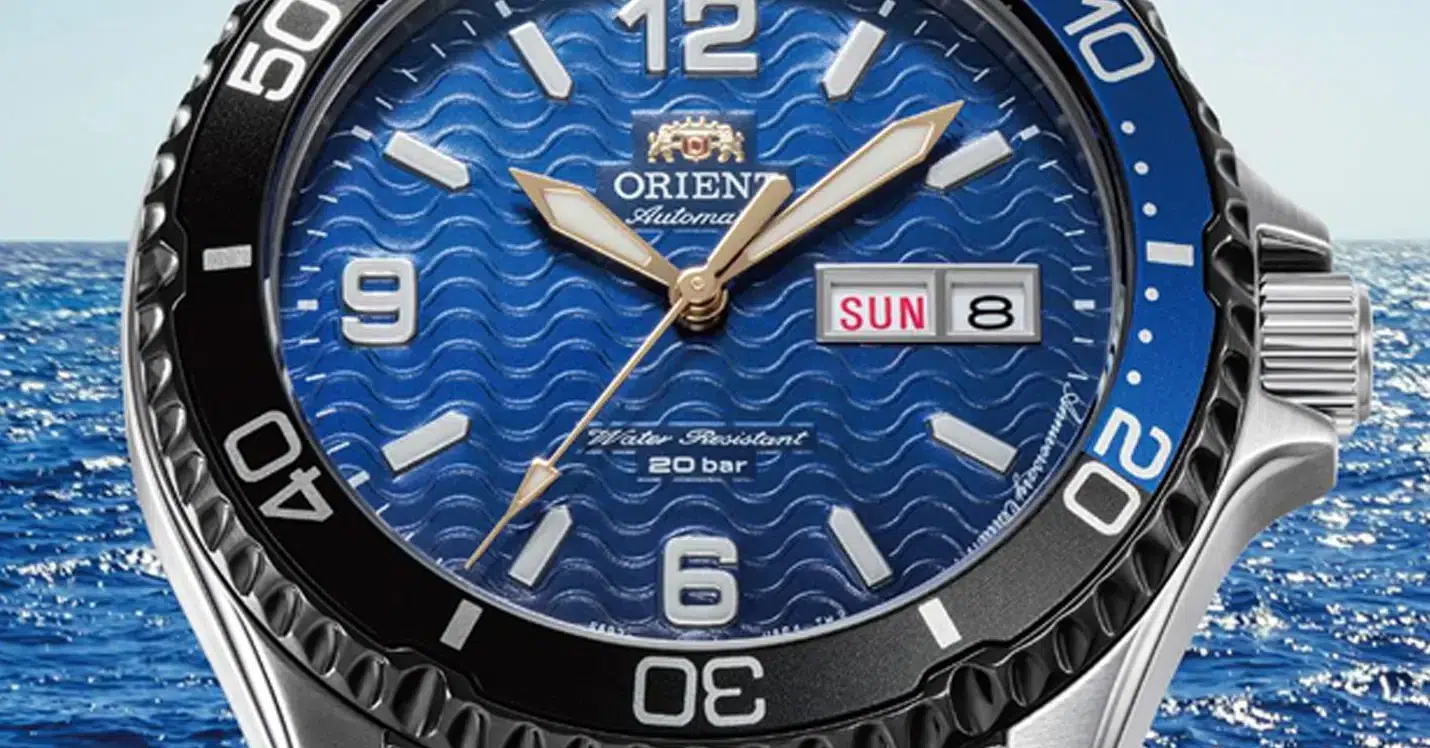 ساعت ضد آب صفحه آبی