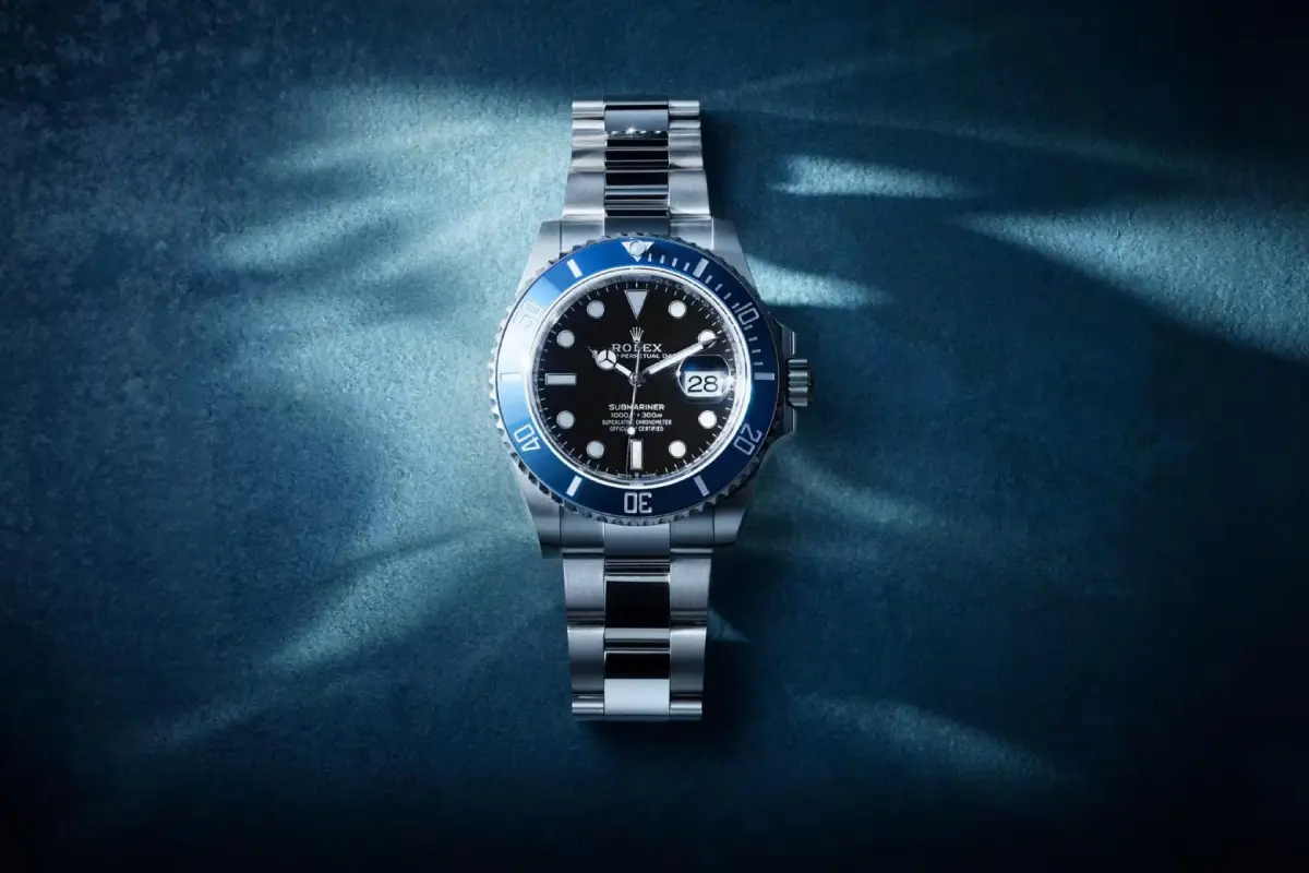 فلسفه ساعت 10 و 10 دقیقه